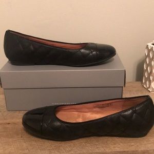 Bionic Desiree black flat size 9.5